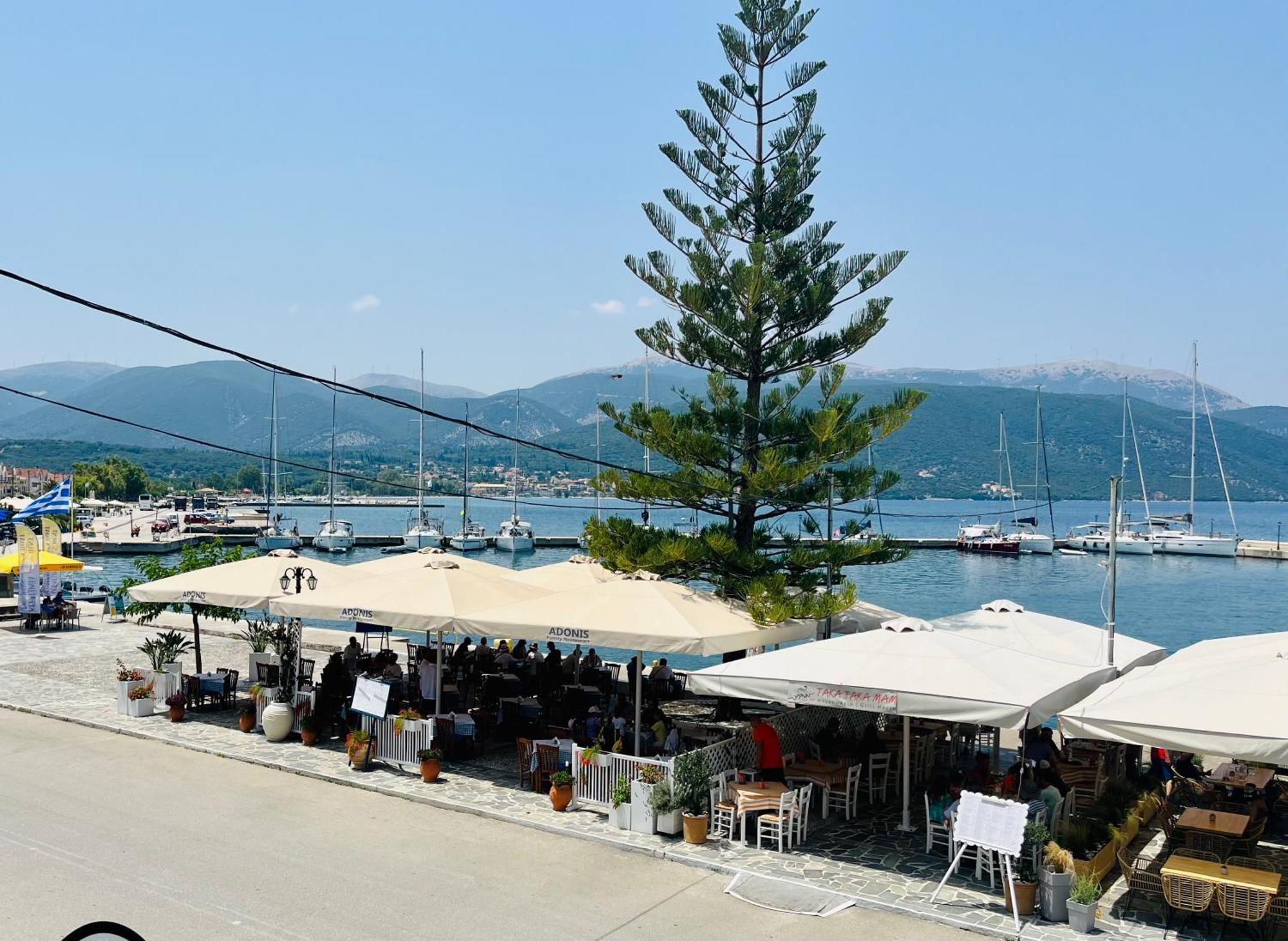Klio Seafront House, Sami  Ngoại thất bức ảnh